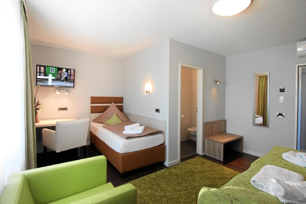 Отель Hotel-restaurant Axion Вайль-на-Рейне